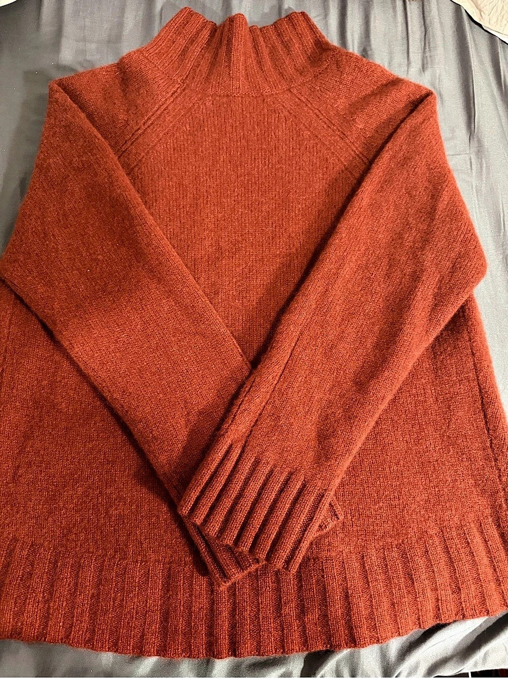 Skull Cashmere Turtleneck in Red Orange Size Medium
